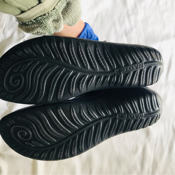 NAOT suede Women's Navy blue Mary Jane Shoes - Picture 12 of 14